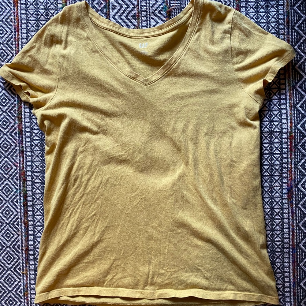 Gap V Neck